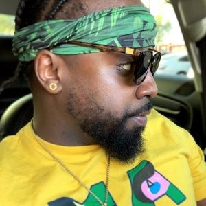 Meet your Posher, Jason